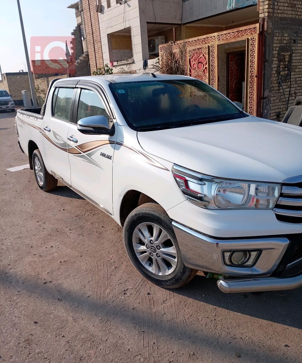 تويوتا هايلوكس